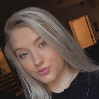 Long silver-blonde color with a smooth finish